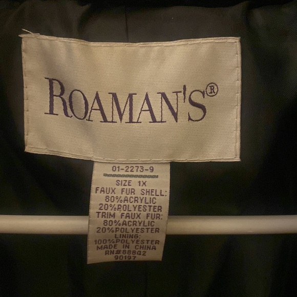 ROMANS Faux fur jacket- like new - Picture 3 of 6
